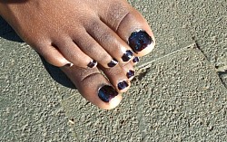 Her galaxy toes