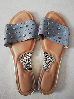 R250 (Well worn slides)