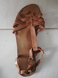 R180 (Well worn sandals)